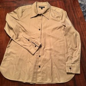 Women’s Banana Republic Tan Shirt